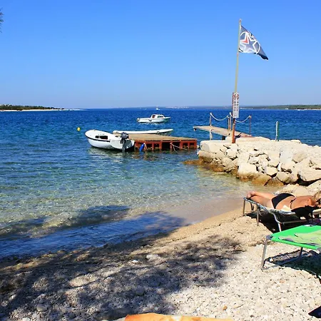 With Parking Space Stinjan, - 7368 Appartamento Pola